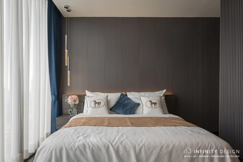 ห้องนอนที่ 4 ผ้าม่านสีน้ำเงิน @ THE ESSE at SINGHA COMPLEX